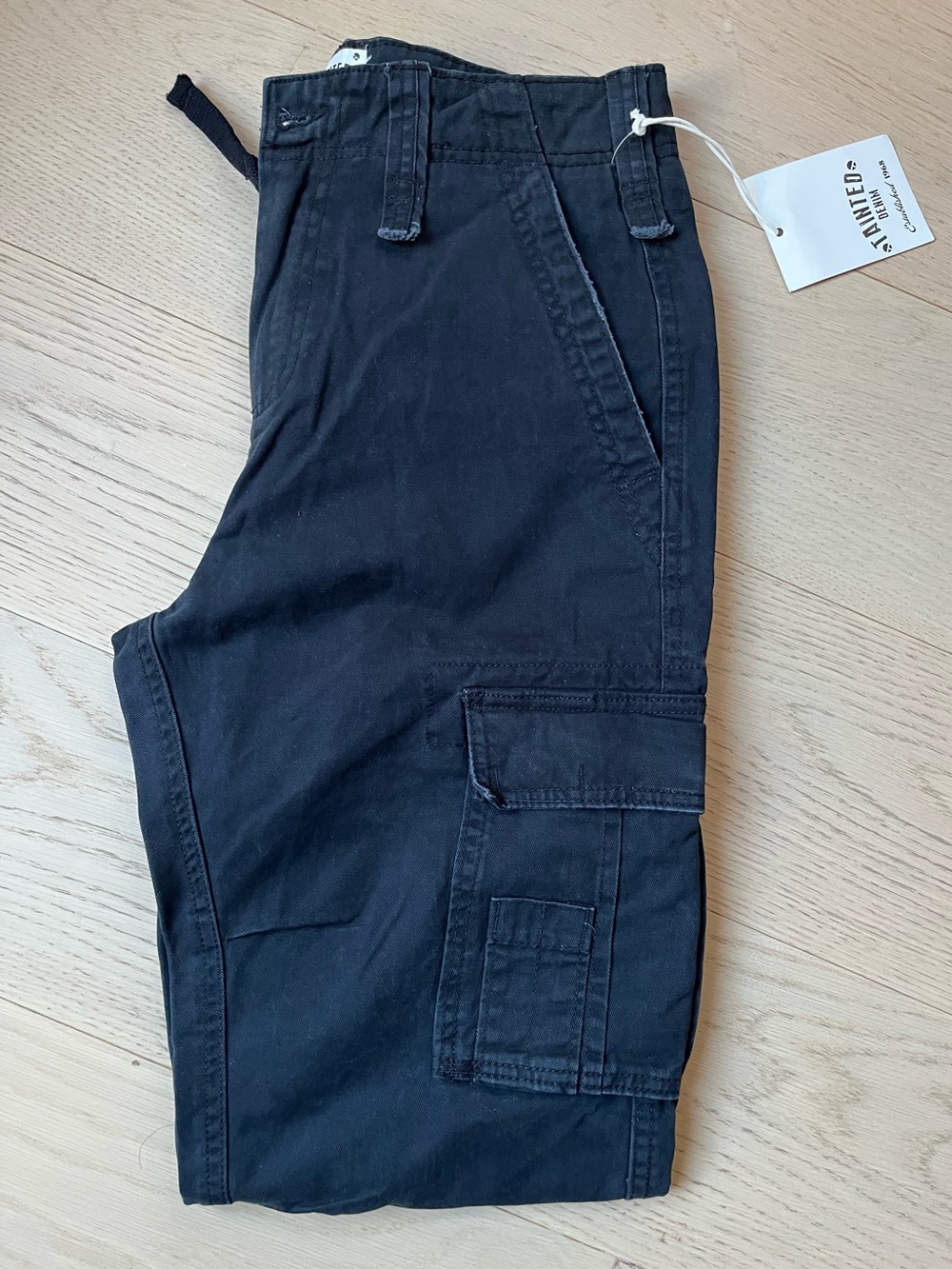 Men's Black Cargo Pants Tainted Size 30 W